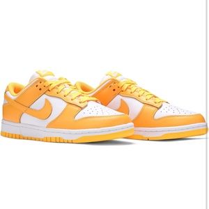 Nike dunks laser orange